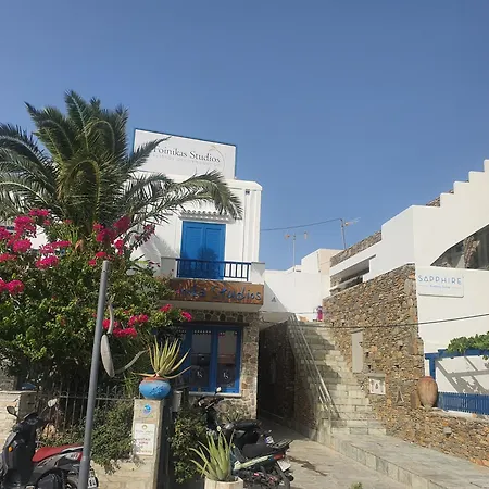 Sapphire Kythnos 아파트호텔 4*