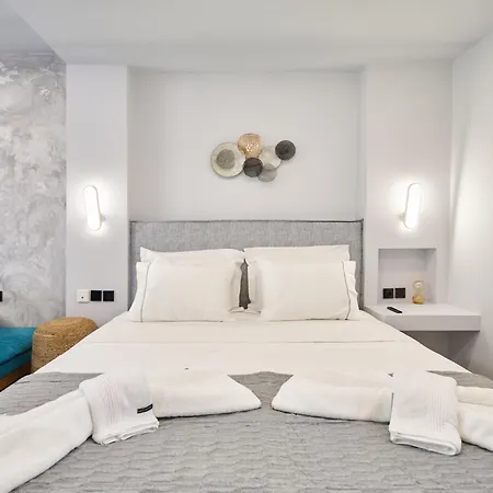 Sapphire Kythnos Aparthotel