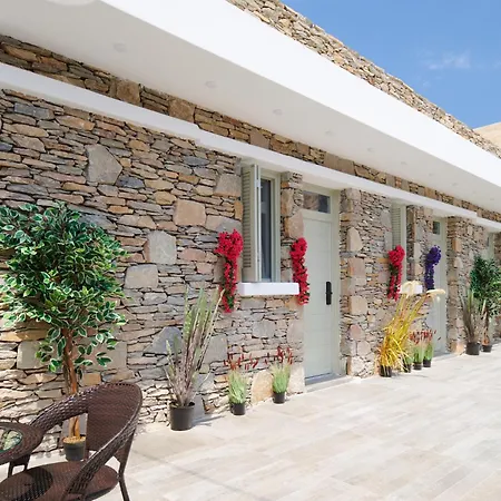 Sapphire Kythnos Mérichas