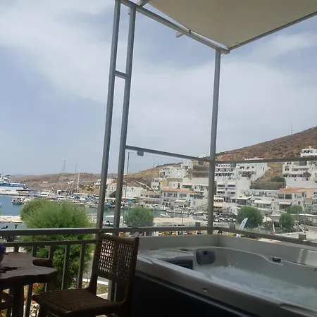 Sapphire Kythnos Apart-hotel